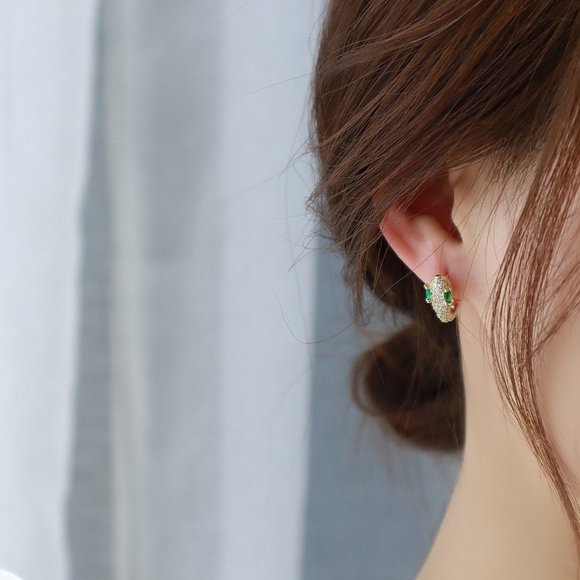NEW 14K Gold Plated Emerald Snake Hoop Earrings - Picture 2 of 10